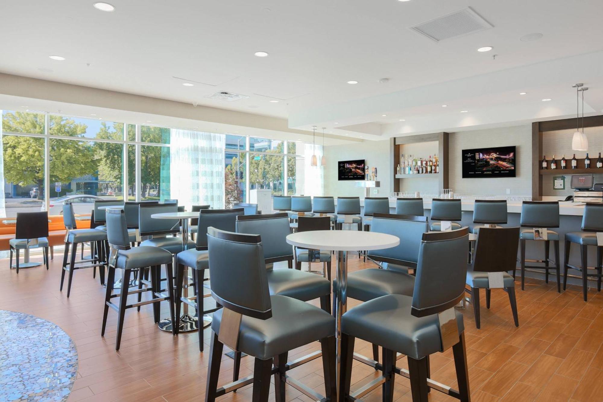 Springhill Suites By Marriott San Jose Airport Bagian luar foto