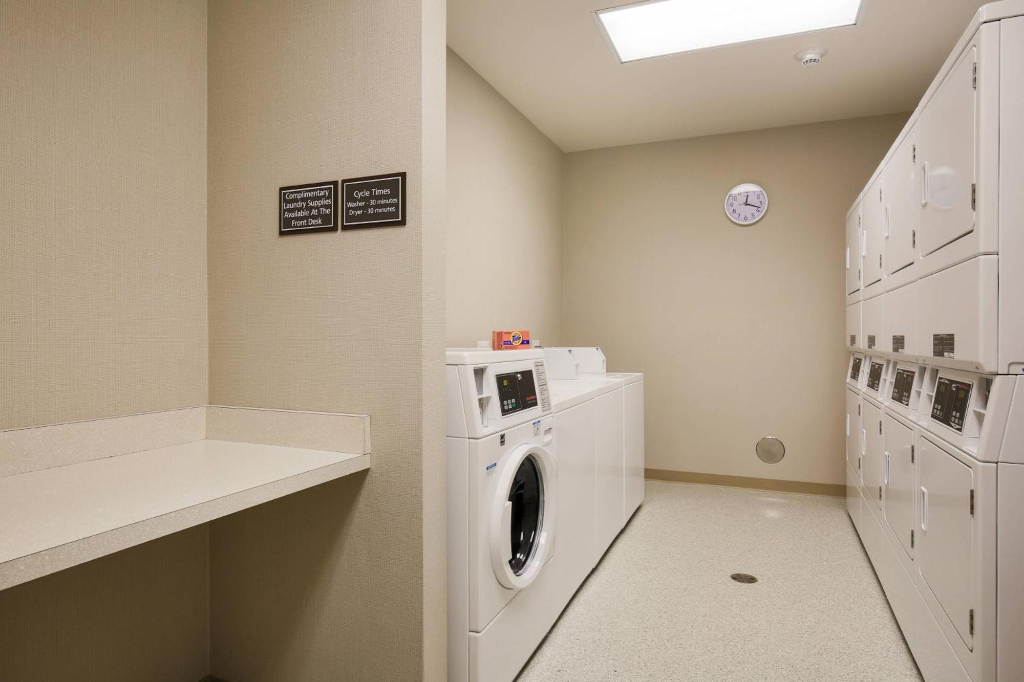 Springhill Suites By Marriott San Jose Airport Bagian luar foto